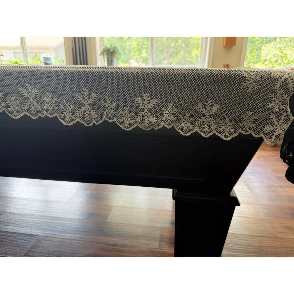 Vintage Christmas Snowflake Lace Tablecloth White Holiday Winter Decor 60x52